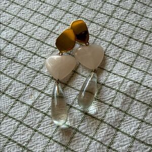Lizzie Fortunato ✨ heart quartz earrings